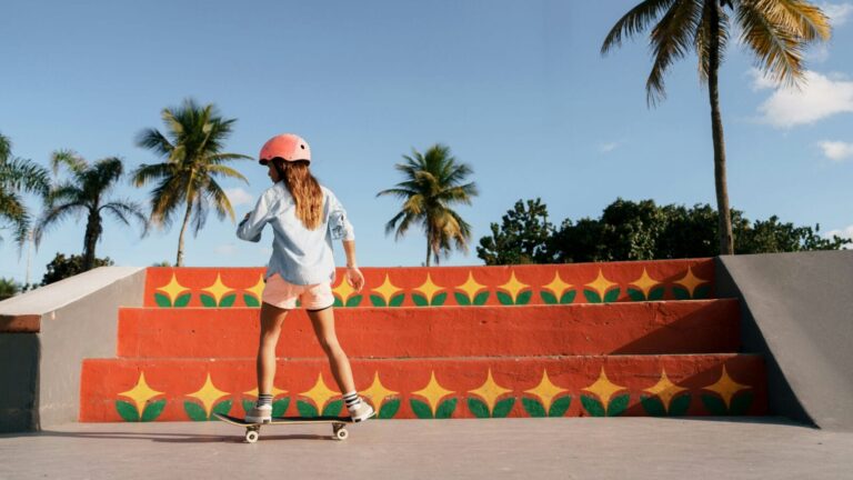 How to Raise Kids With a Positive Body Image: 7 Expert Tips